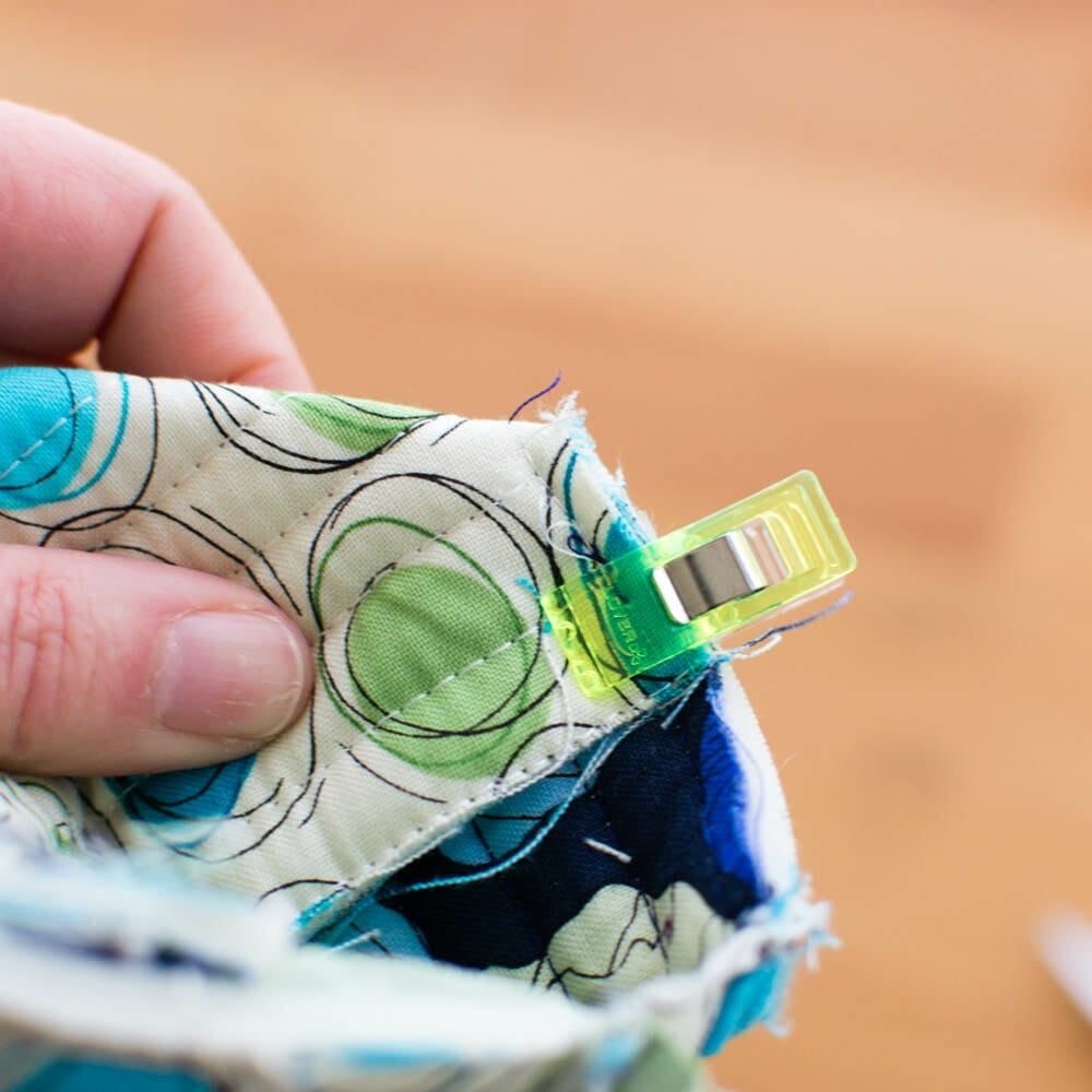 The Pillbox Pouch free Sewing Pattern For A Cute Zipper Pouch 